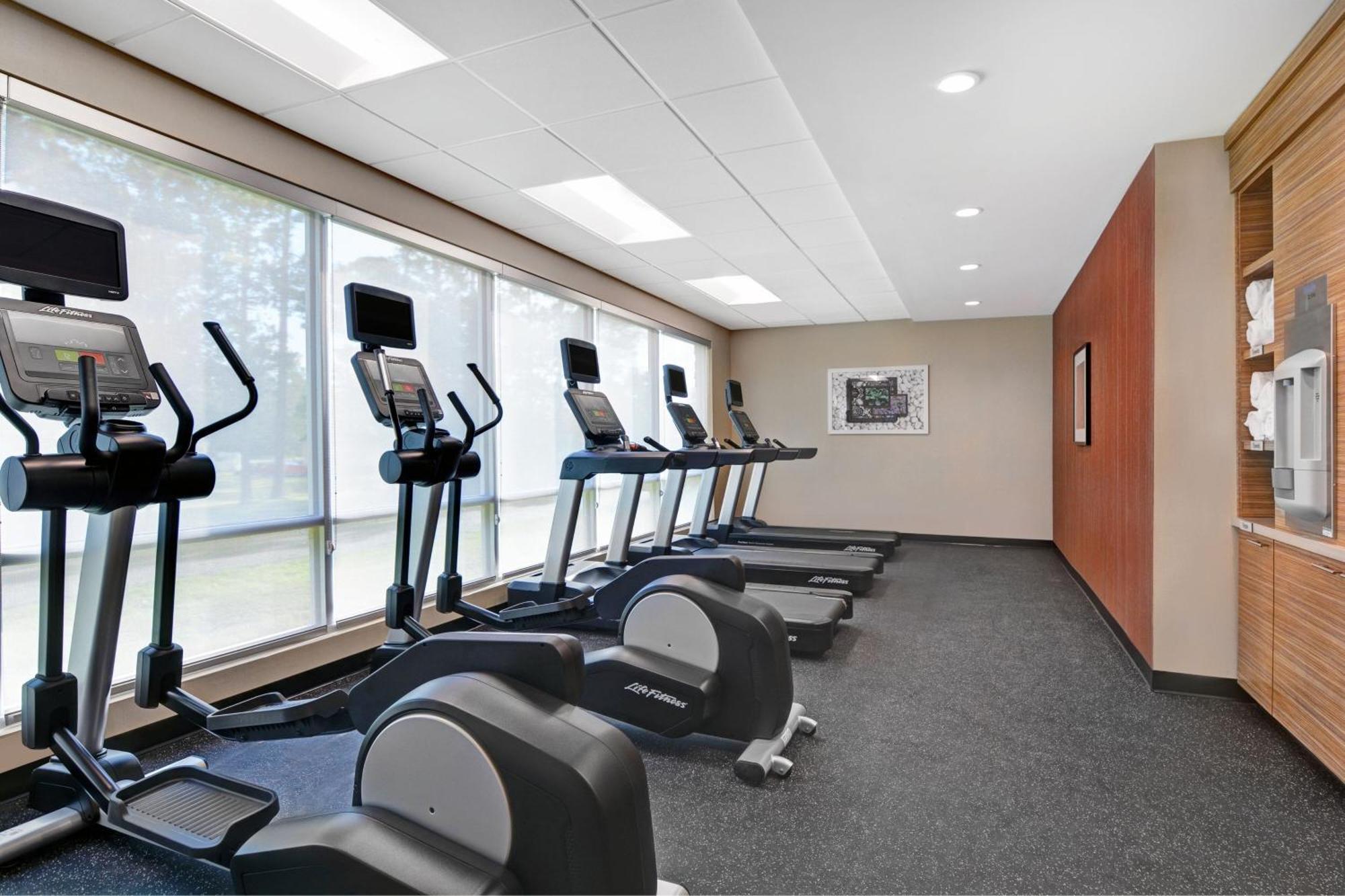 Towneplace Suites By Marriott Jacksonville East Dış mekan fotoğraf